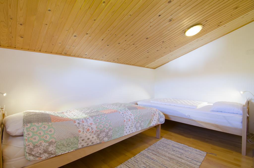 Aura Guesthouse Ljubljana Ngoại thất bức ảnh
