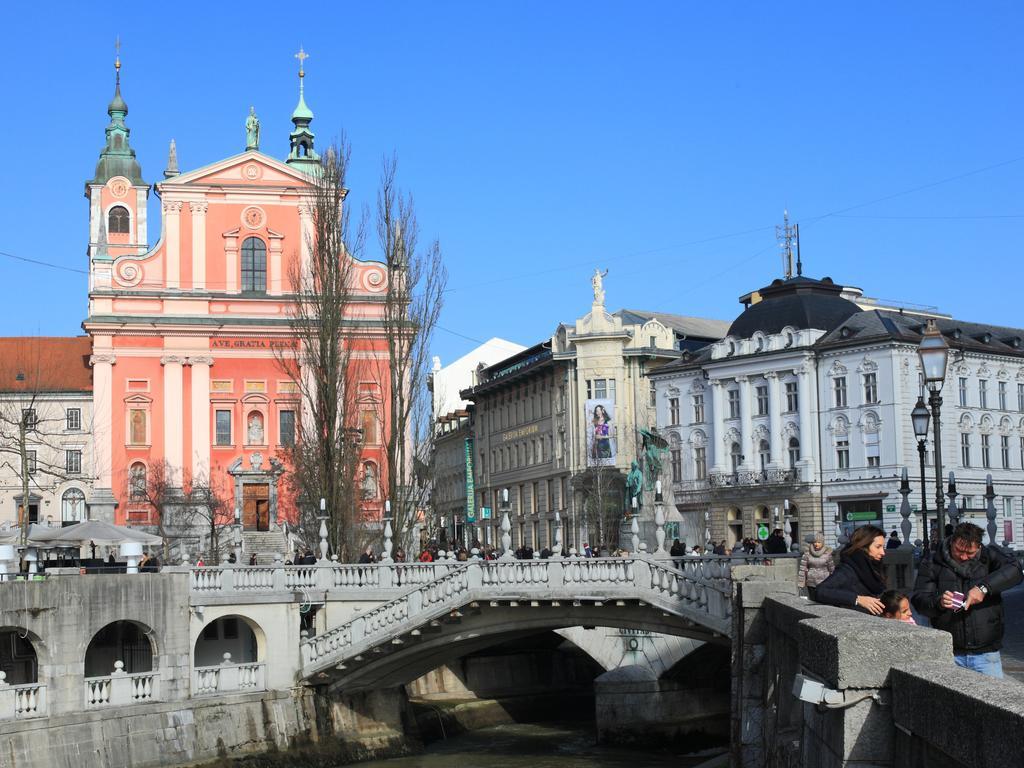 Aura Guesthouse Ljubljana Ngoại thất bức ảnh