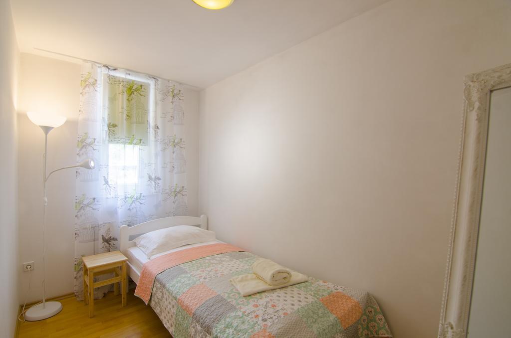 Aura Guesthouse Ljubljana Ngoại thất bức ảnh
