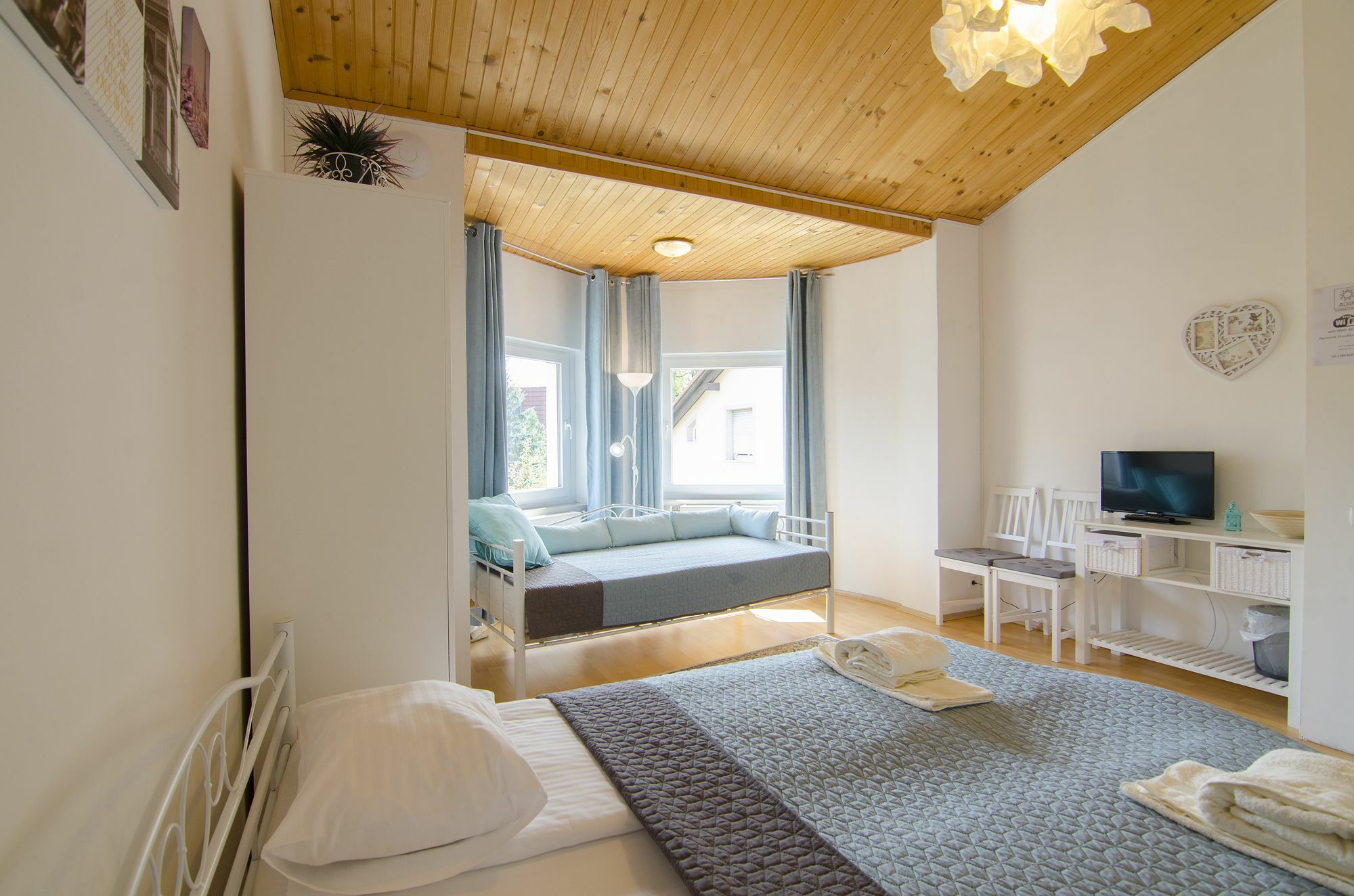 Aura Guesthouse Ljubljana Ngoại thất bức ảnh