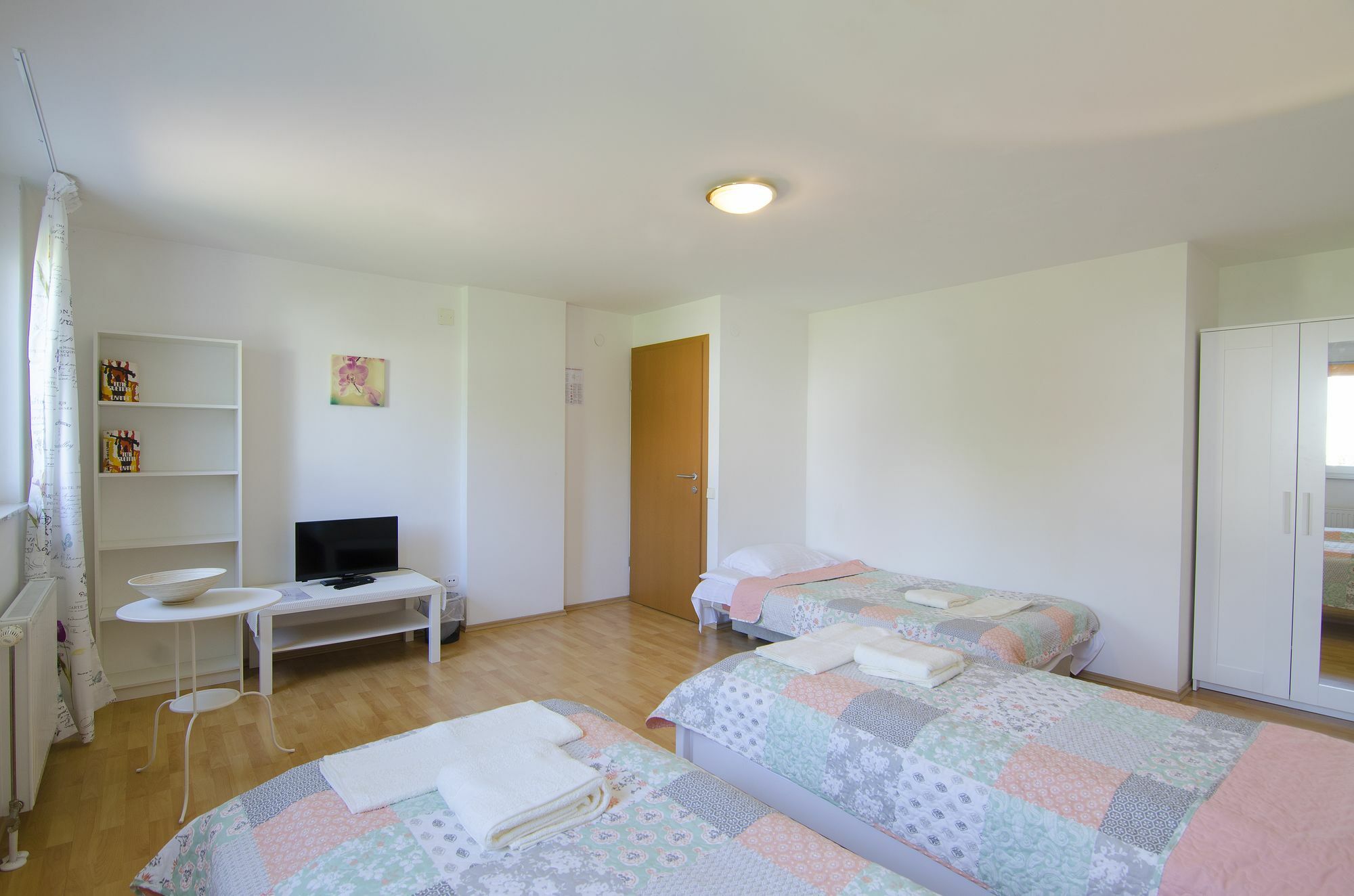Aura Guesthouse Ljubljana Ngoại thất bức ảnh