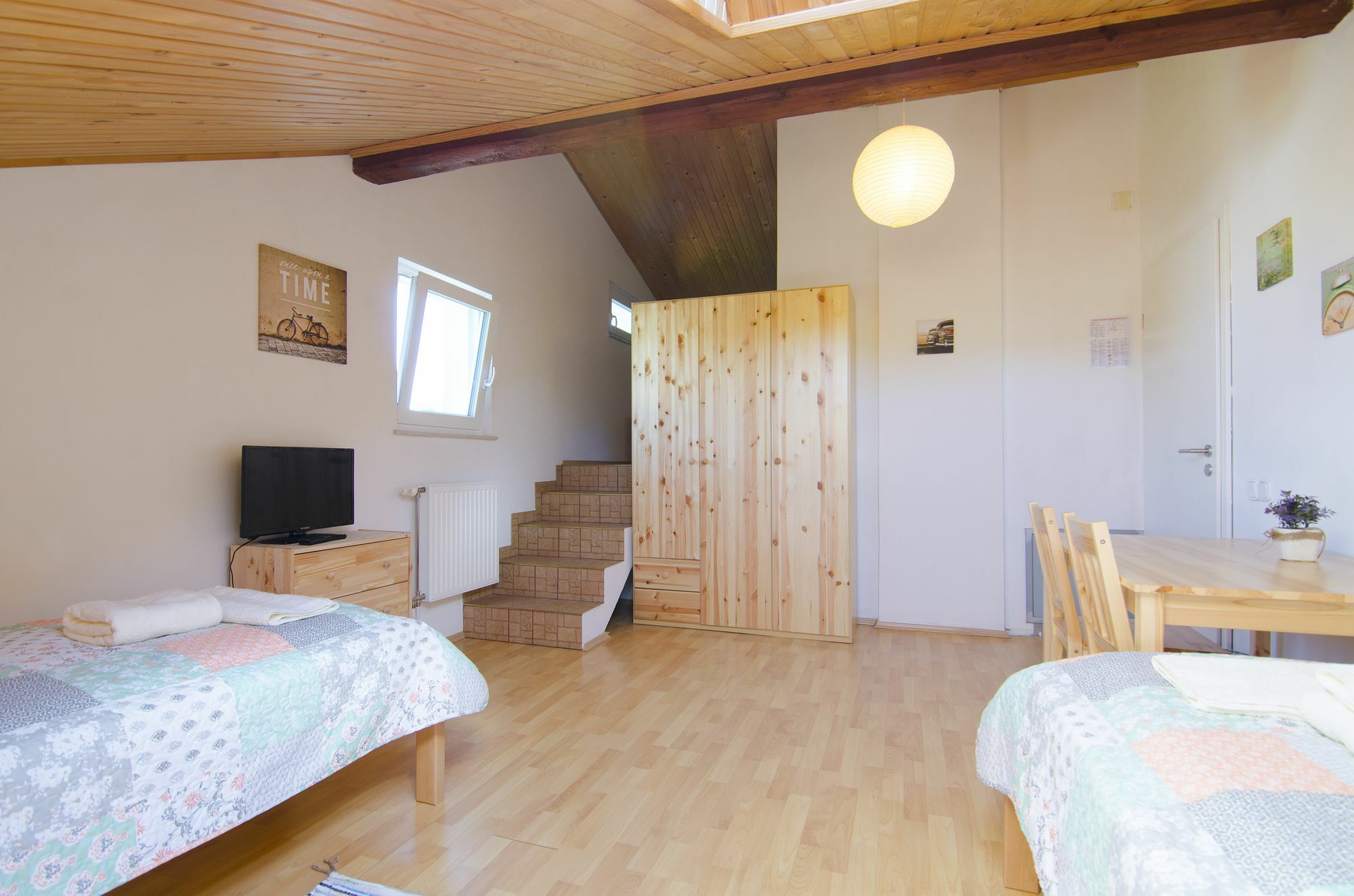 Aura Guesthouse Ljubljana Ngoại thất bức ảnh